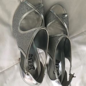 Silver sequence heels